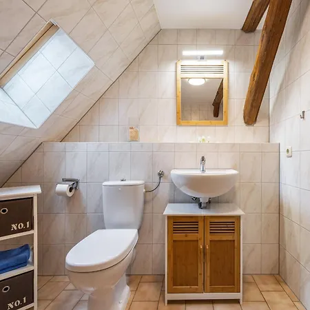 In Am Mueritzsee, Cleaning Included Appartement